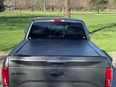 Used 2015 Ford F150 Lariat w/ Equipment Group 502A Luxury image 15