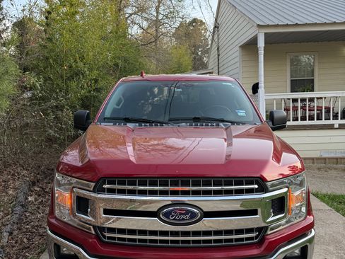 Used 2018 Ford F150 XLT w/ Equipment Group 302A Luxury image 6