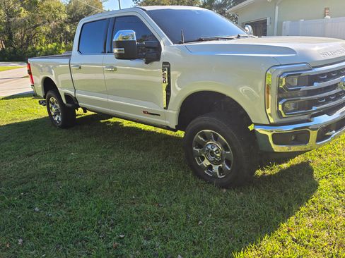 Used 2024 Ford F250 King Ranch w/ Chrome Package image 5