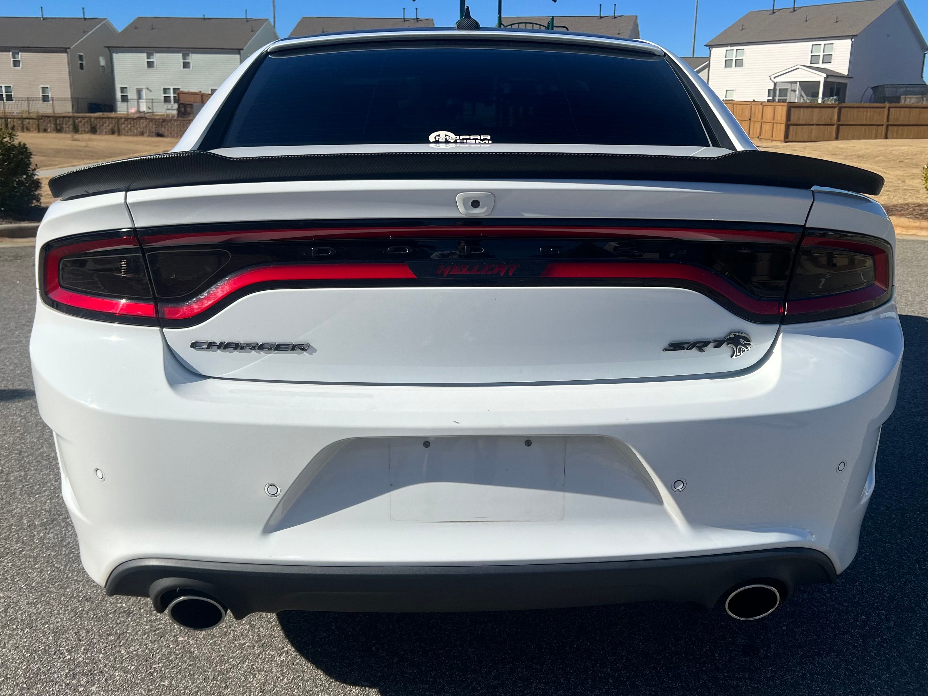 Used 2018 Dodge Charger SRT Hellcat w/ Harman/Kardon Audio Group RWD image 6
