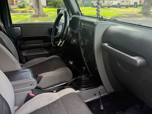 Used 2007 Jeep Wrangler X image 1