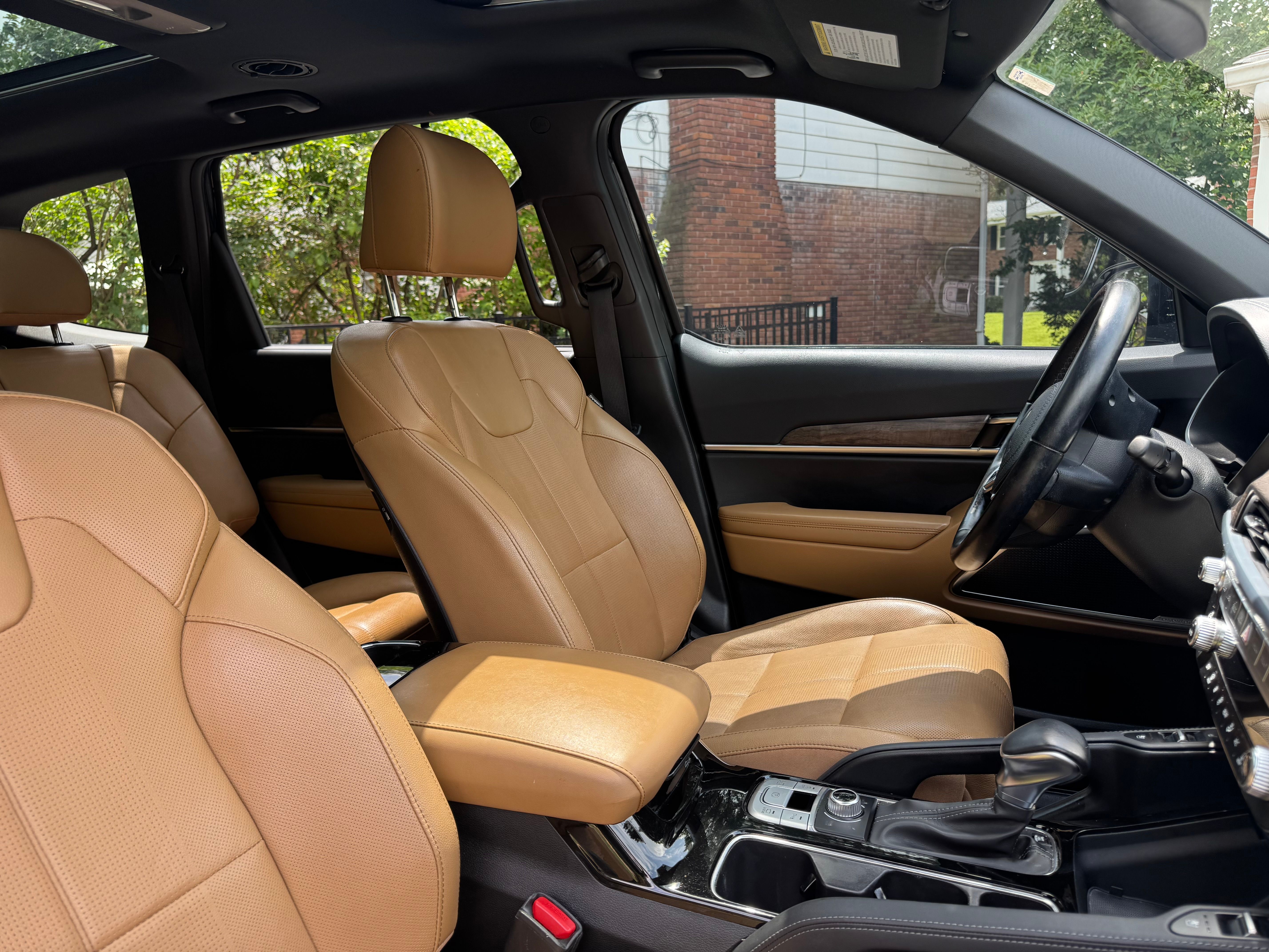 Used 2022 Kia Telluride SX w/ Nightfall Edition Package AWD/4WD image 11