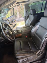 Used 2015 Chevrolet Suburban LTZ AWD/4WD image 13