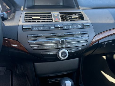 Used 2011 Honda Accord EX-L image 13