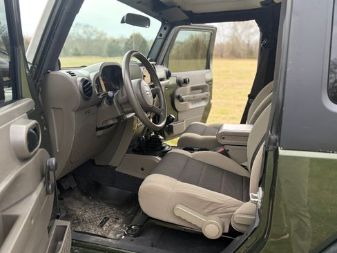 Used 2007 Jeep Wrangler X AWD/4WD image 10