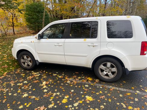 Used 2011 Honda Pilot EX-L image 9
