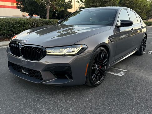 Used 2022 BMW M5 w/ Competition Package image 2