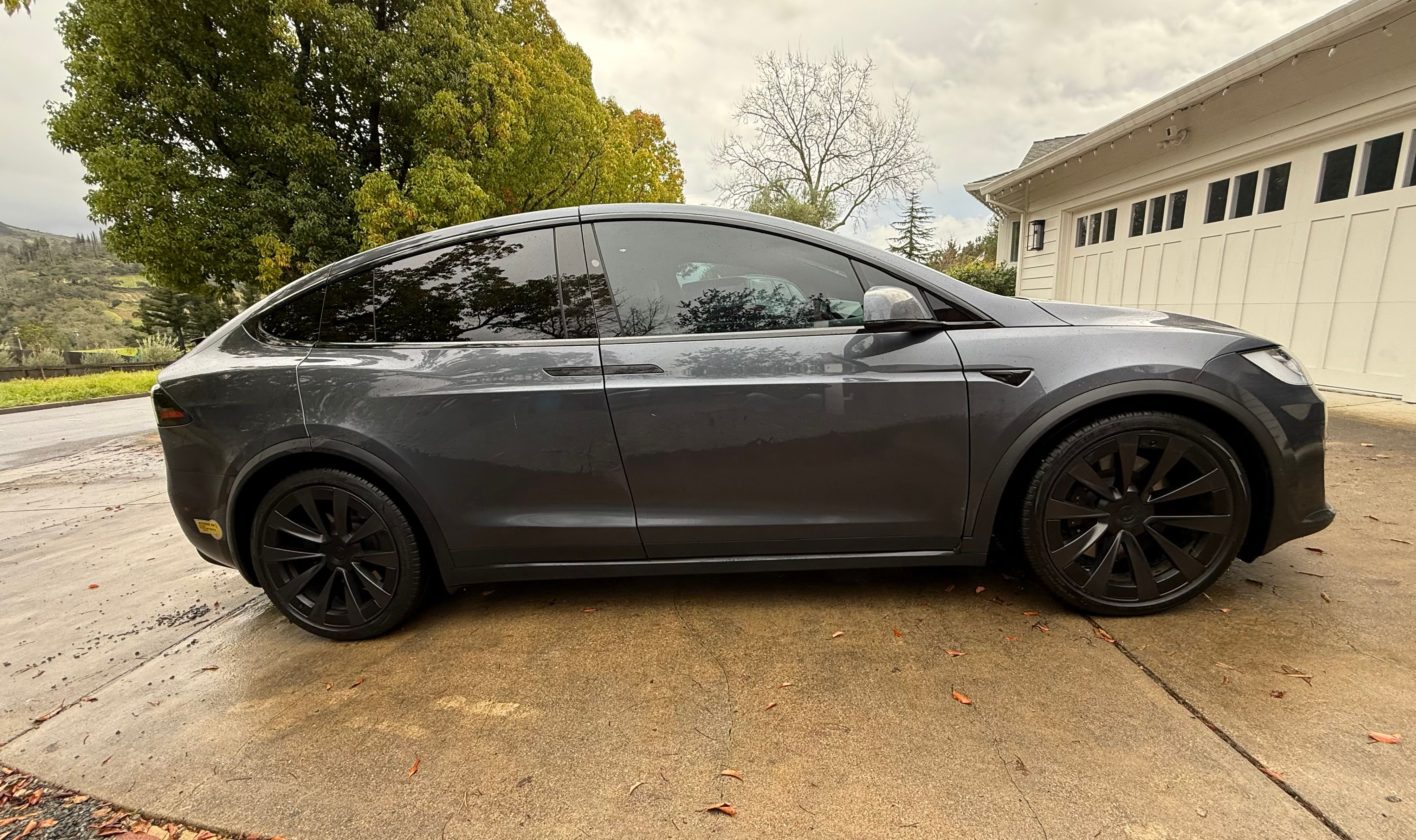 Used 2022 Tesla Model X Plaid AWD/4WD image 1