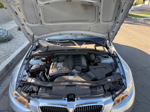 Used 2009 BMW 328i Convertible w/ Premium Pkg RWD image 27