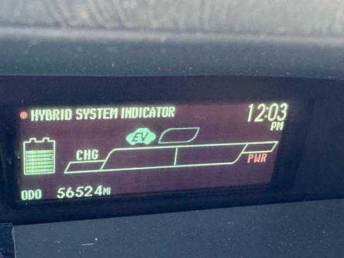 Used 2013 Toyota Prius Four image 10