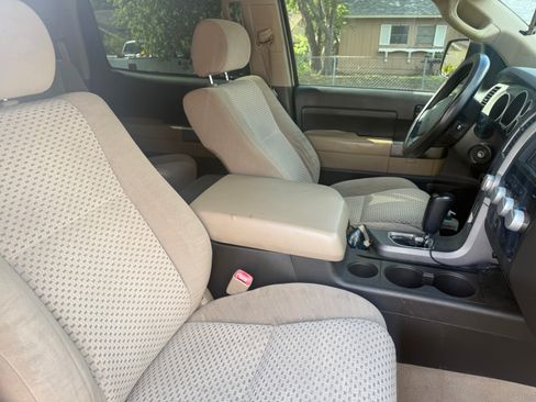 Used 2010 Toyota Tundra SR5 image 9
