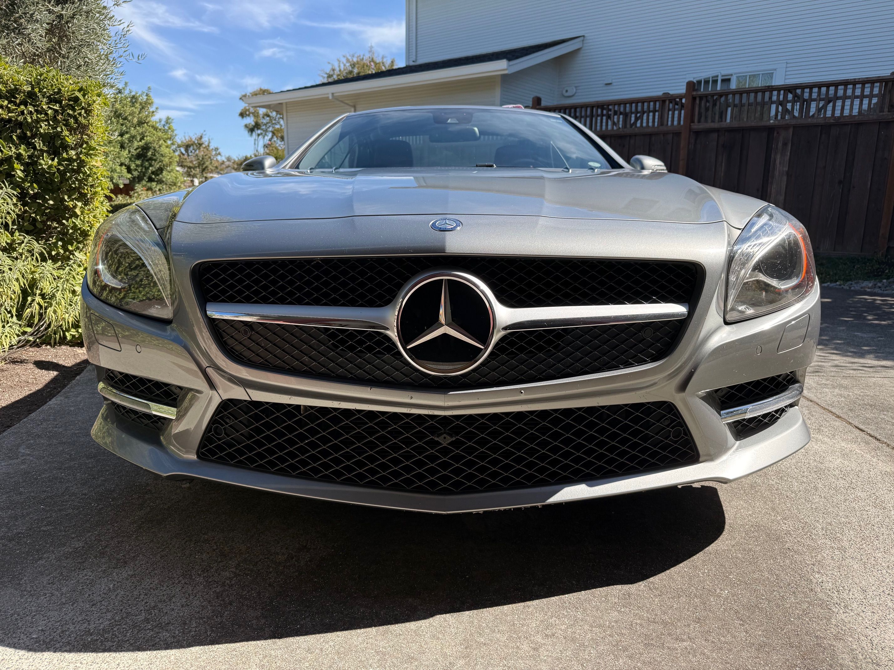 Used 2014 Mercedes-Benz SL 550 image 8