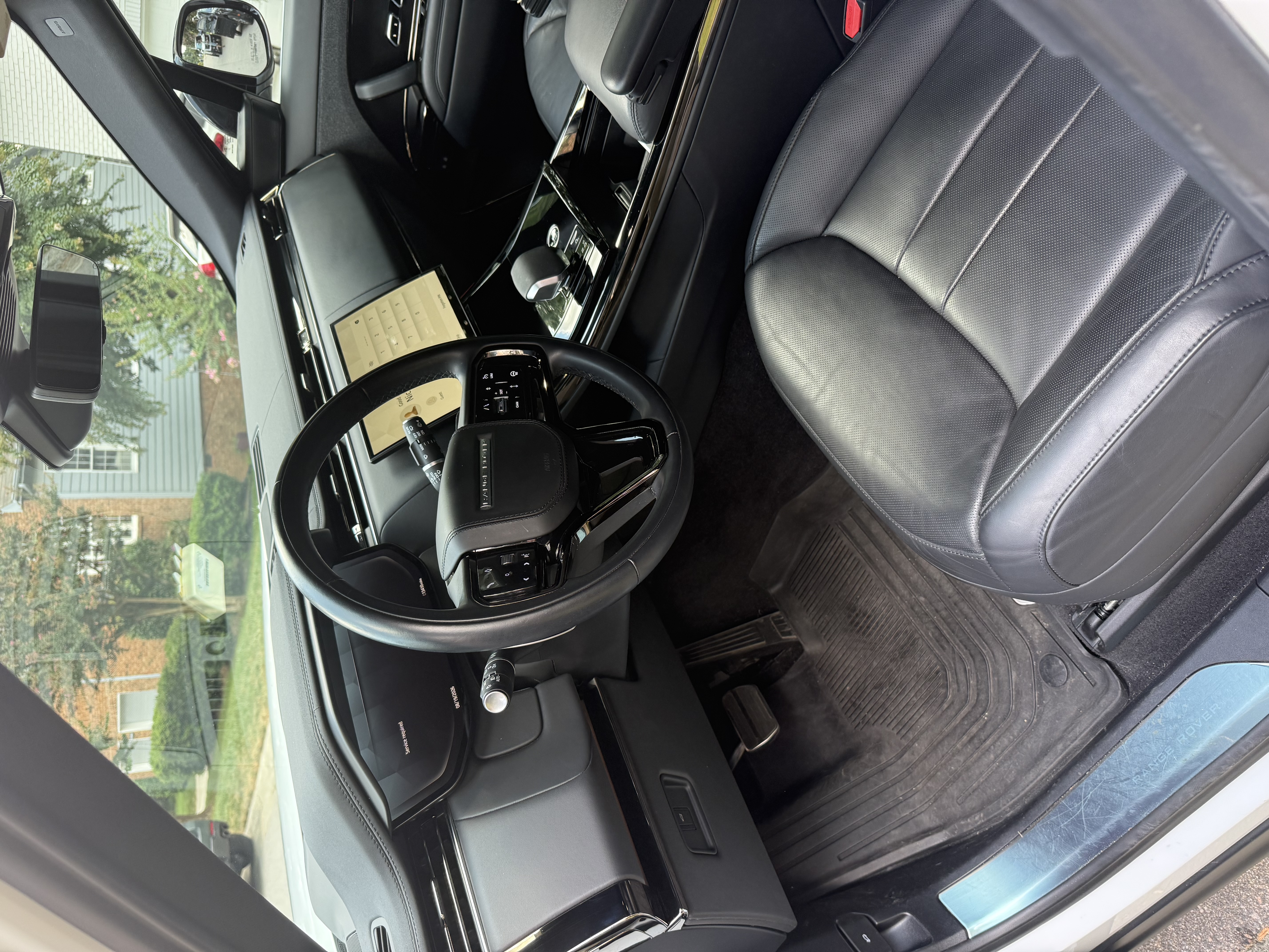 Used 2024 Land Rover Range Rover Sport Dynamic SE AWD/4WD image 11