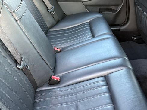 Used 2003 BMW M5 RWD image 19