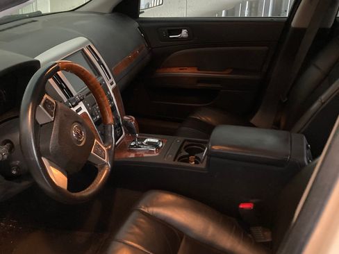 Used 2011 Cadillac STS image 9