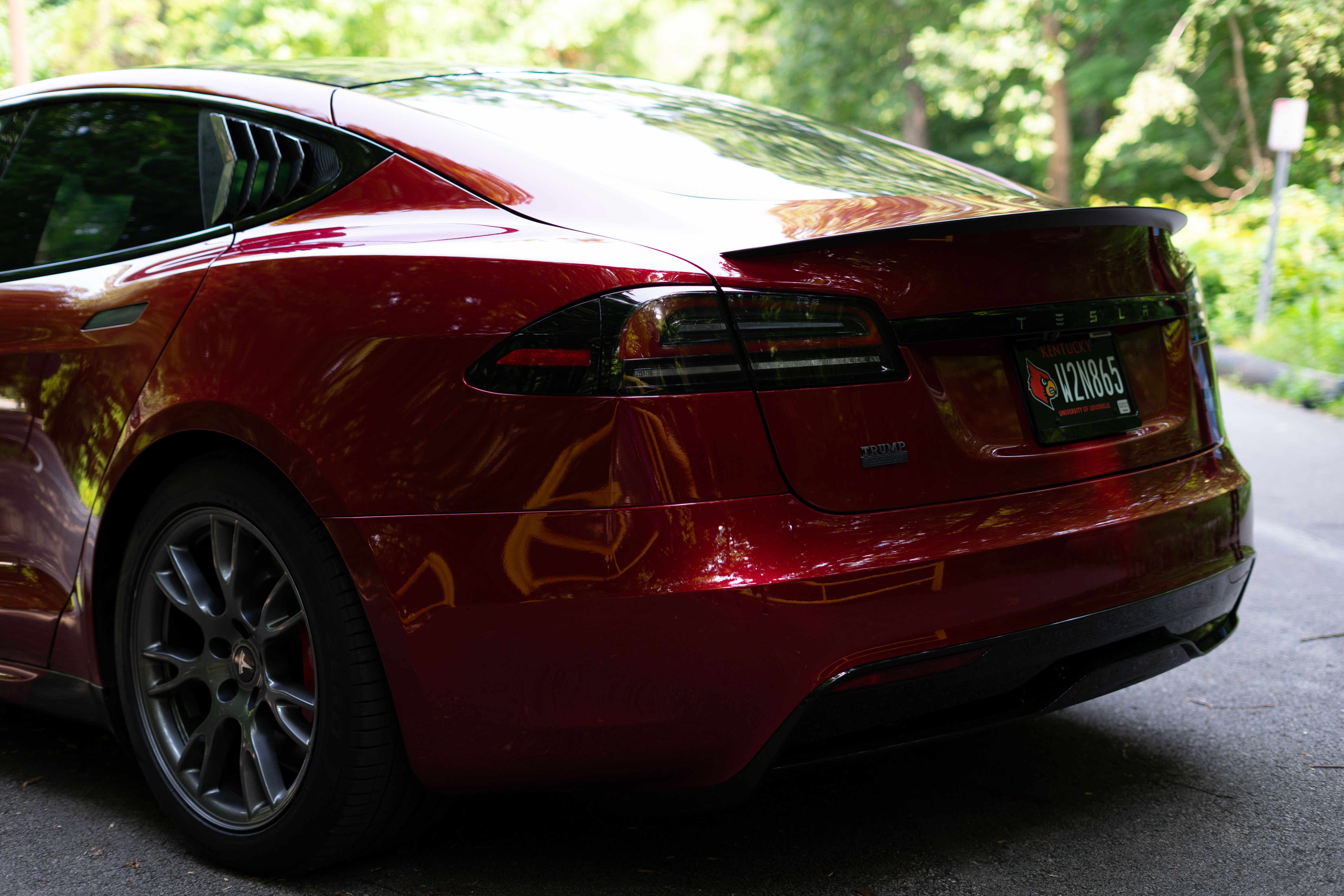 Used 2025 Tesla Model S Plaid AWD/4WD image 9
