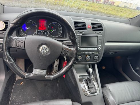 Used 2008 Volkswagen R32 image 9