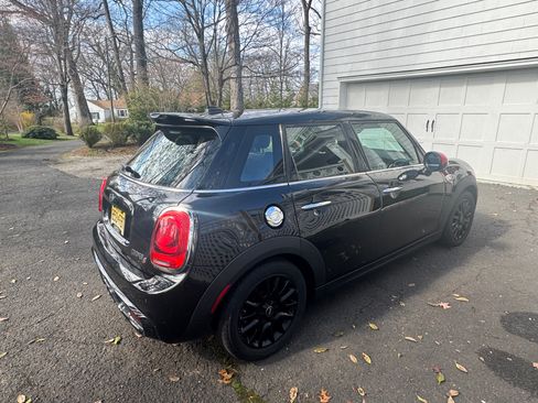 Used 2015 MINI Cooper S image 12