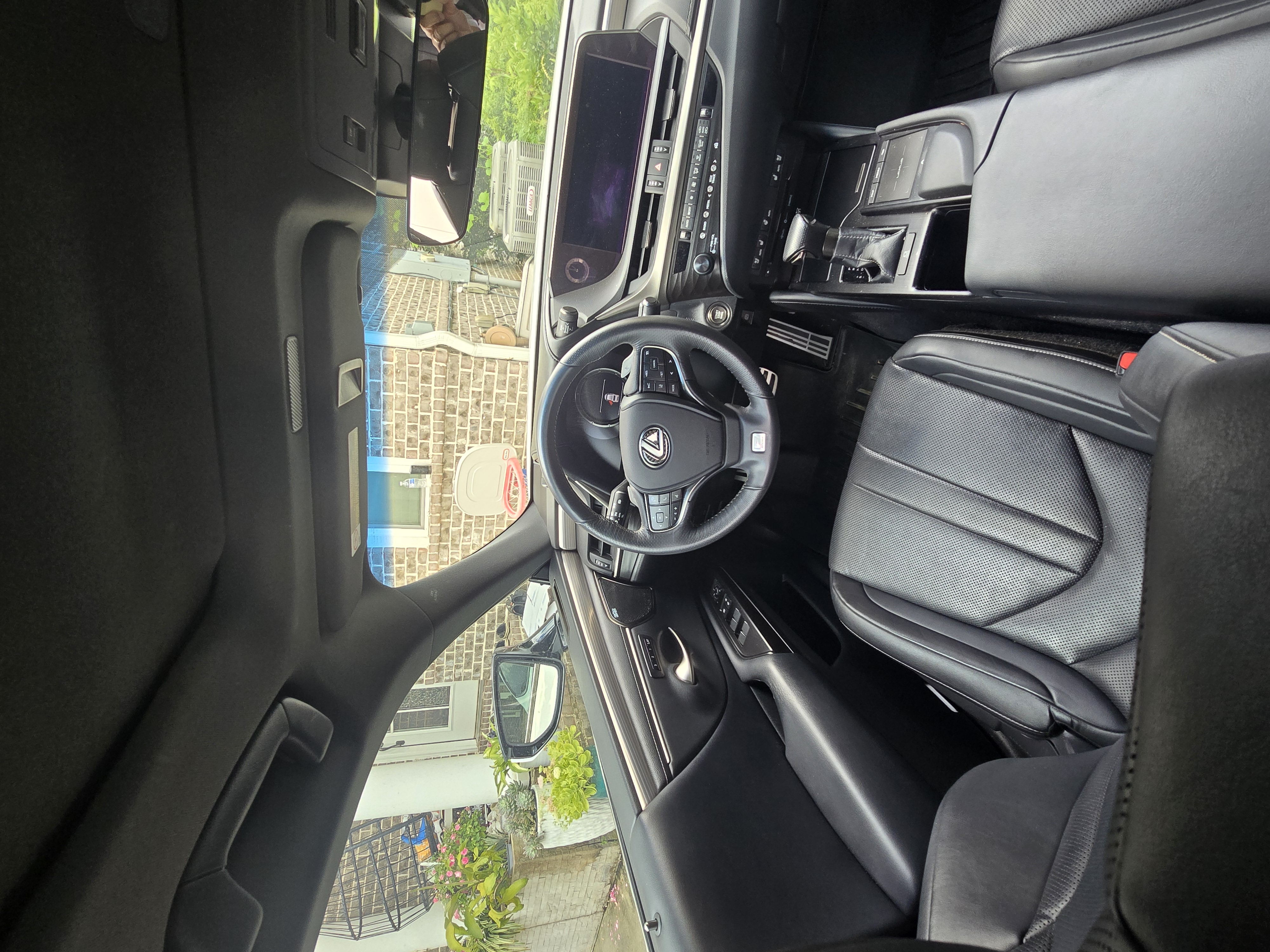 Used 2019 Lexus ES 350 F Sport w/ Accessory Package 2 FWD image 16