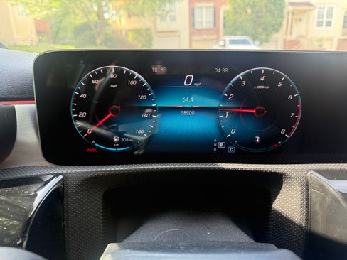 Used 2019 Mercedes-Benz A 220 4MATIC image 8