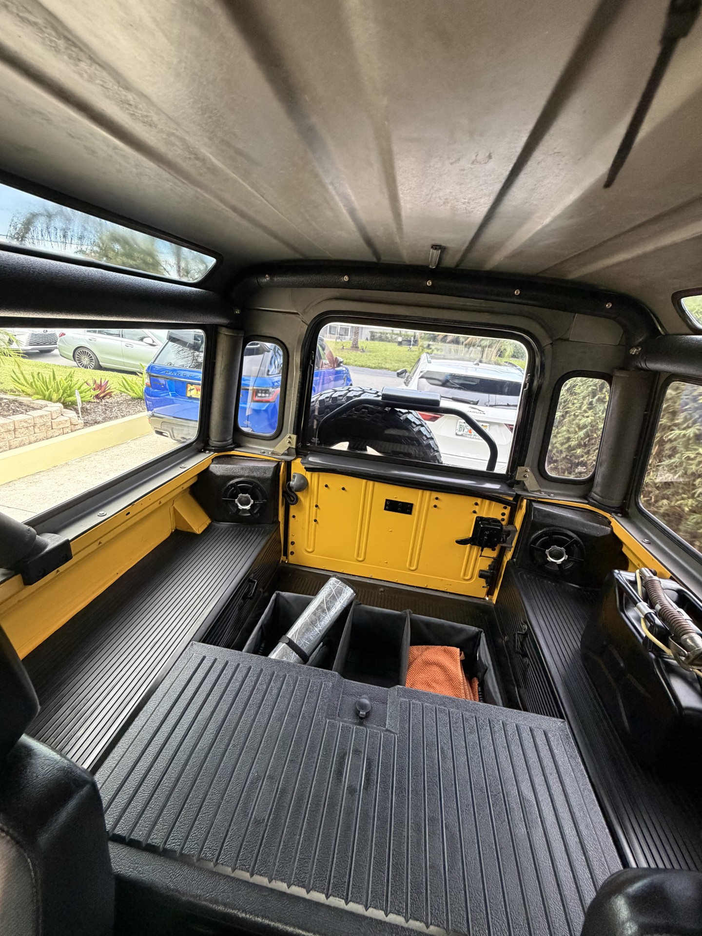 Used 1997 Land Rover Defender 90 AWD/4WD image 19