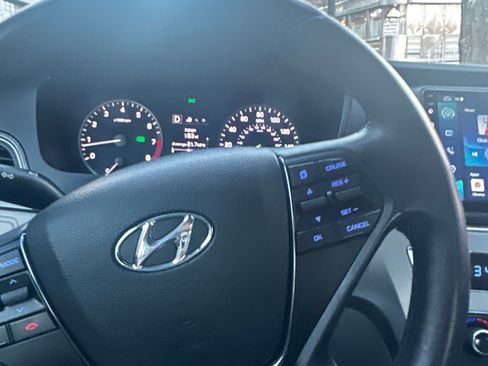 Used 2015 Hyundai Sonata Sport w/ Option Group 03 FWD image 5