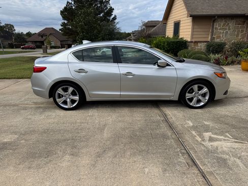 Used 2015 Acura ILX image 8