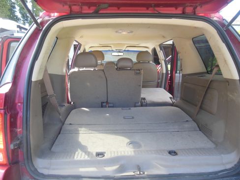 Used 2005 Ford Explorer Eddie Bauer AWD/4WD image 13