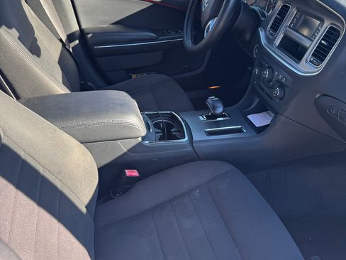 Used 2012 Dodge Charger SXT w/ Technology Group image 8
