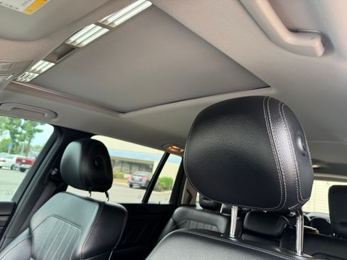 Used 2016 Mercedes-Benz GL 450 4MATIC image 10