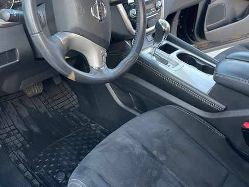 Used 2018 Nissan Murano SV image 4