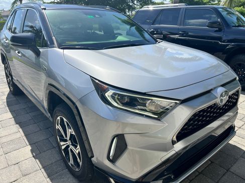 Used 2021 Toyota RAV4 XSE w/ Weather Package AWD/4WD image 14