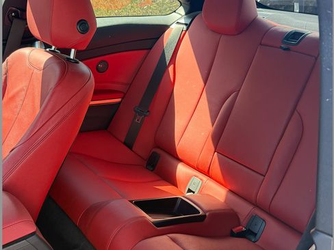 Used 2019 BMW 430i Coupe w/ M Sport Package image 6