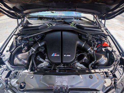 Used 2007 BMW M5 image 23