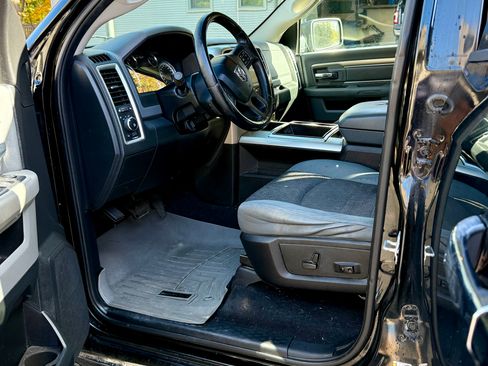 Used 2014 RAM 1500 Big Horn image 8