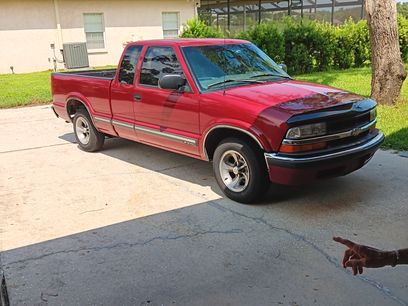 Used 2000 Chevrolet S10 Pickup LS w/ Preferred Equipment Group