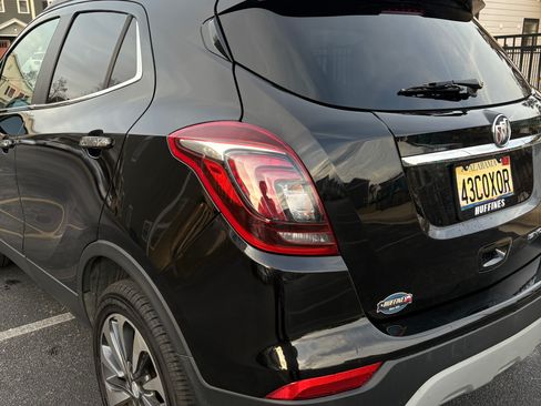 Used 2020 Buick Encore Essence image 9