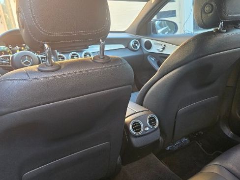 Used 2021 Mercedes-Benz C 300 C 300 Sedan 4D image 7