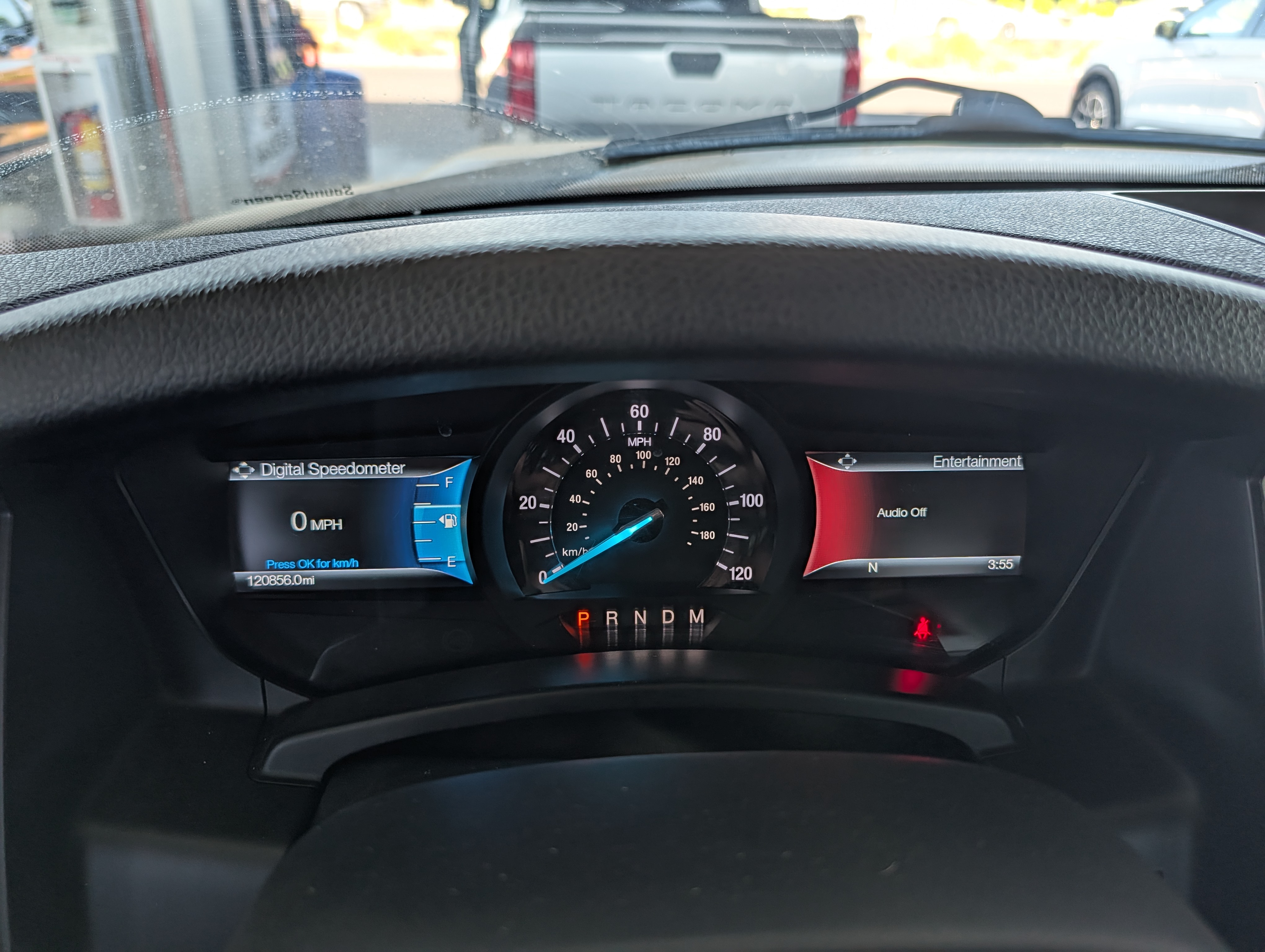 Used 2015 Ford Expedition EL Limited w/ Equipment Group 301A AWD/4WD image 13