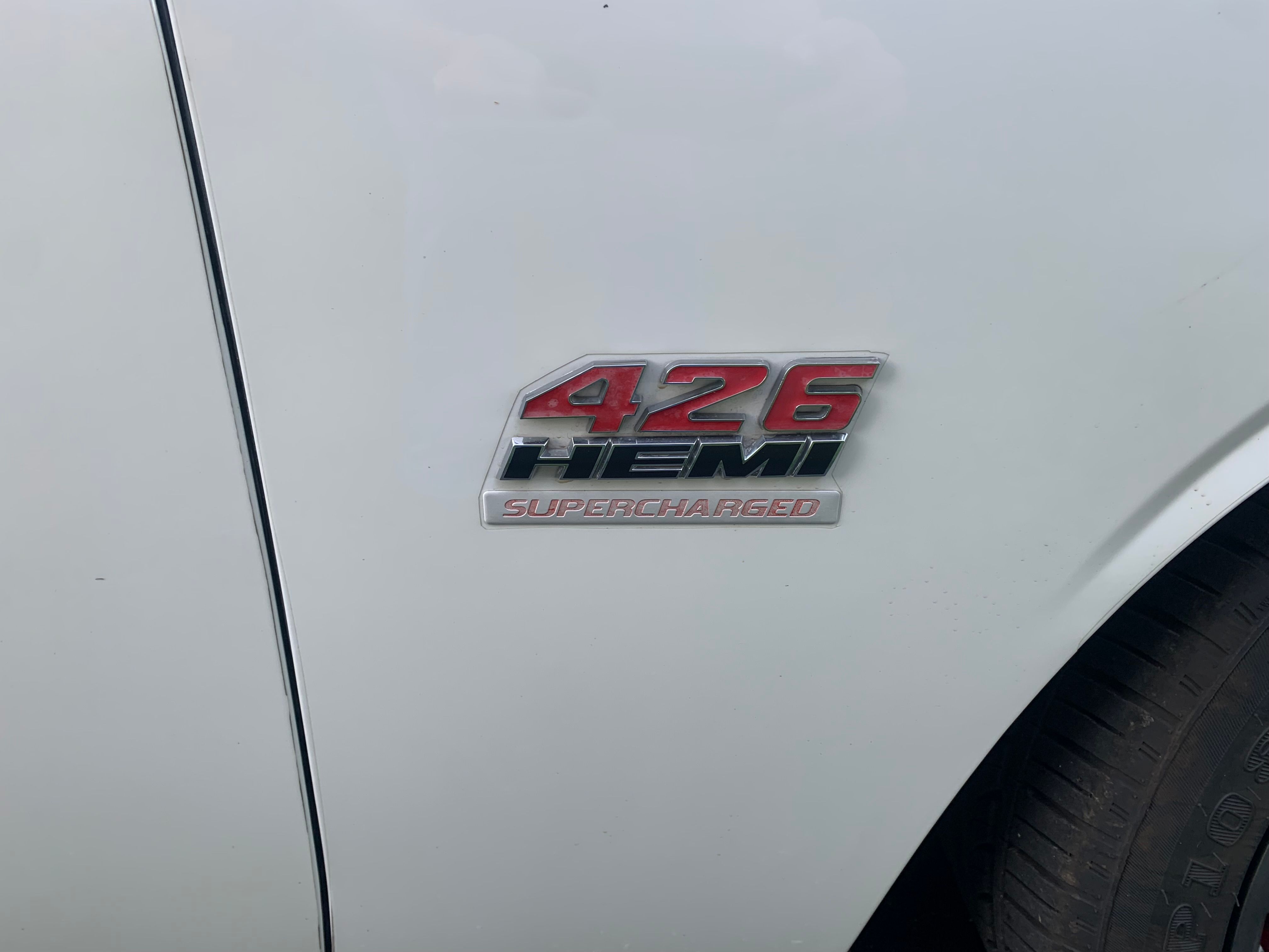 Used 2016 Dodge Challenger SRT w/ Technology Group RWD image 5
