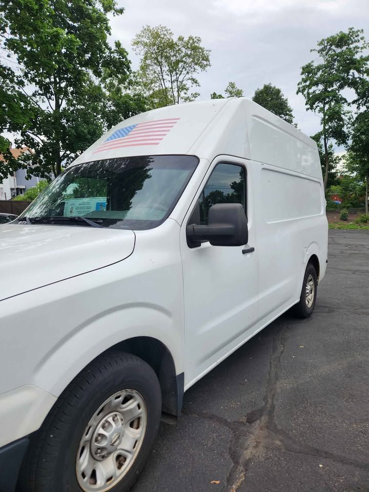 Used 2013 Nissan NV 2500 SV w/ Side Curtain Airbag Pkg RWD image 1