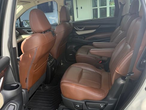Used 2019 Subaru Ascent Touring w/ Popular Package #2A AWD/4WD image 13