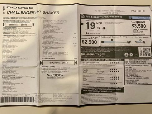 Used 2016 Dodge Challenger R/T RWD image 14