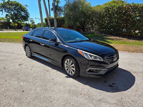 Used 2017 Hyundai Sonata Limited w/ Ultimate Package 04 image 4