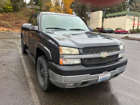 Used 2004 Chevrolet Silverado 2500 LS w/ Heavy-Duty Power Package image 15