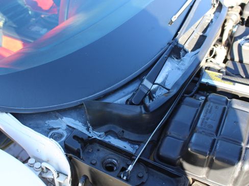 Used 1994 Chevrolet Corvette Coupe image 20