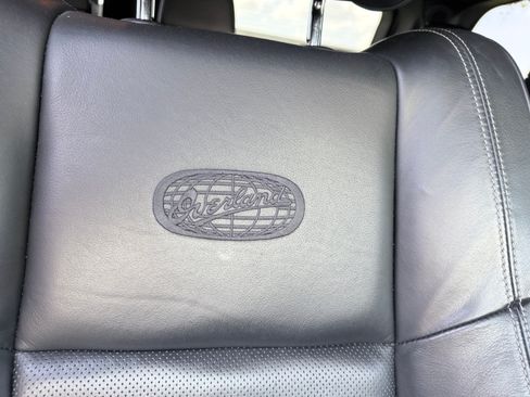 Used 2015 Jeep Grand Cherokee Overland AWD/4WD image 20