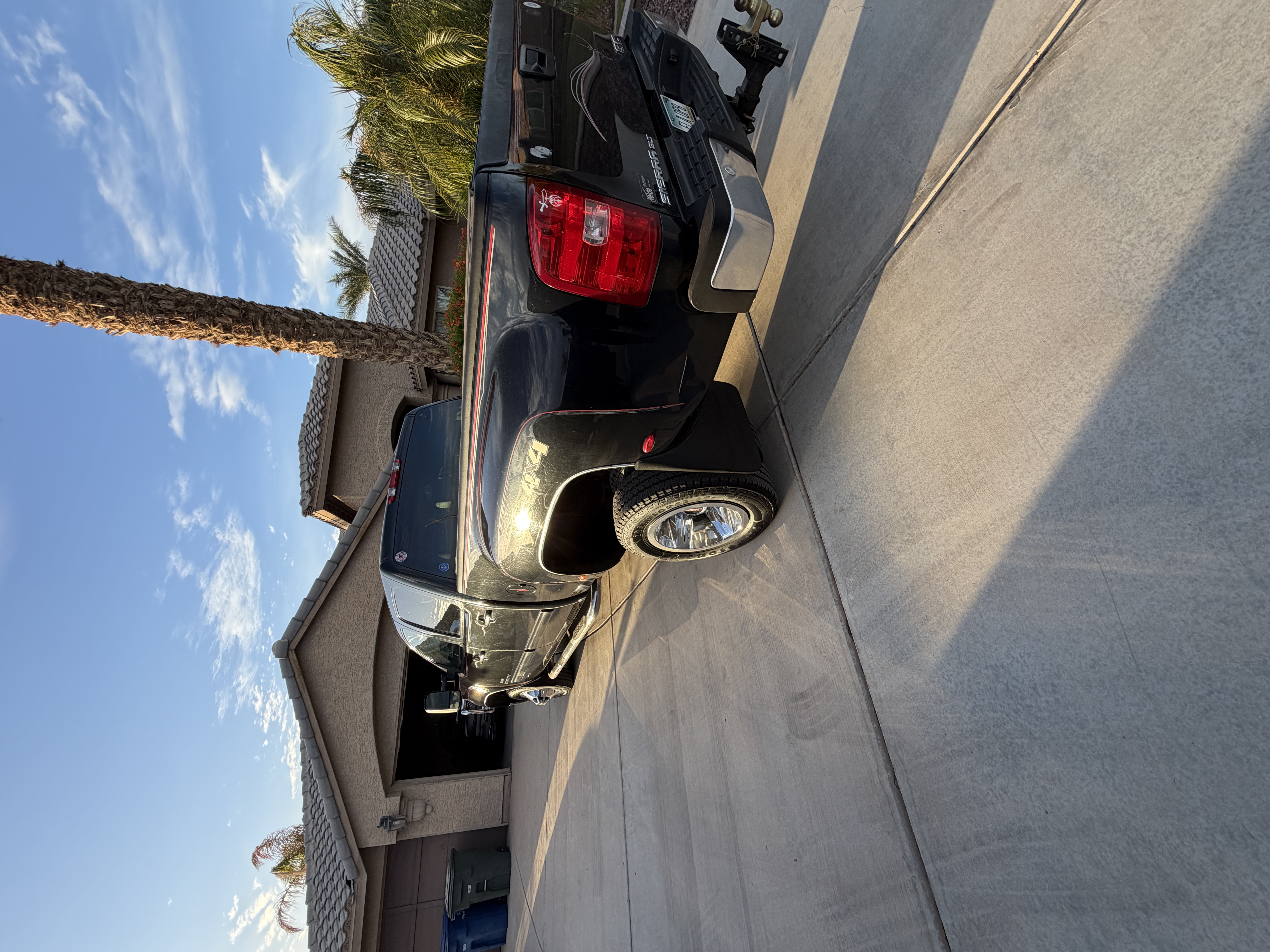 Used 2009 GMC Sierra 3500 SLT w/ SLT Convenience Package AWD/4WD image 11