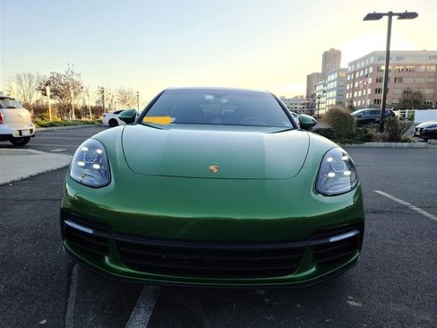 Used 2018 Porsche Panamera 4 image 4