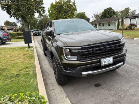 Used 2025 Ford Ranger Raptor image 5